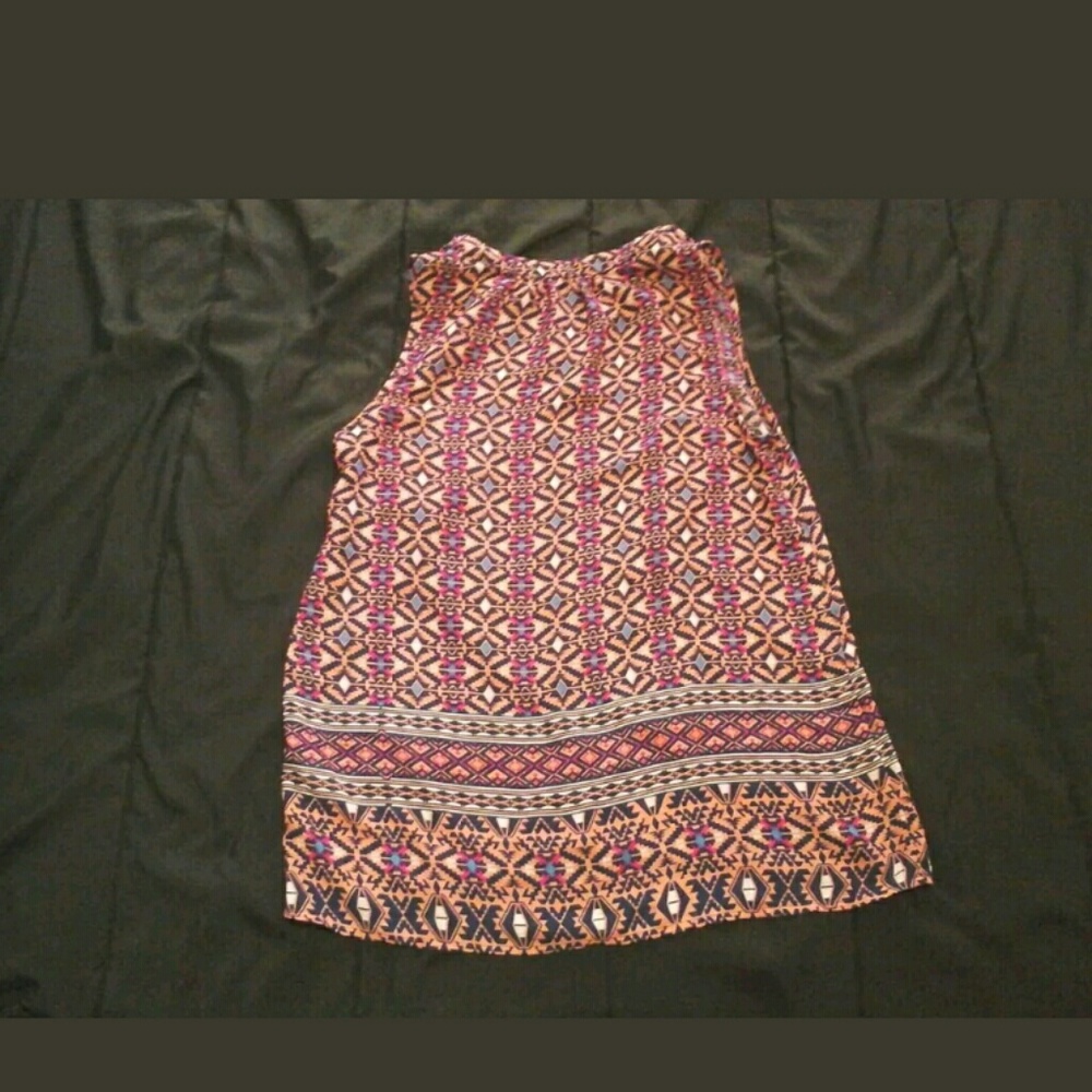 Colorful Aztec print top - Picture 3 of 3